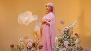 Hasil foto MATERNITY di Vibesroom Studio Purwokerto